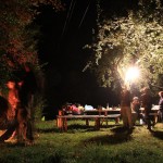 З бронзового об”єктива 